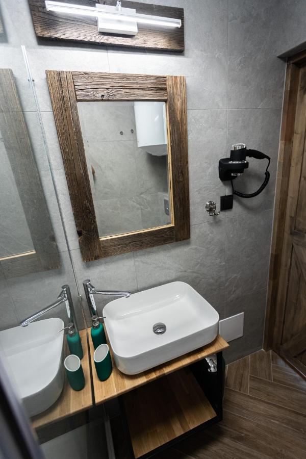 Wez Tu Przystan Villa Pomiechowek Ngoại thất bức ảnh